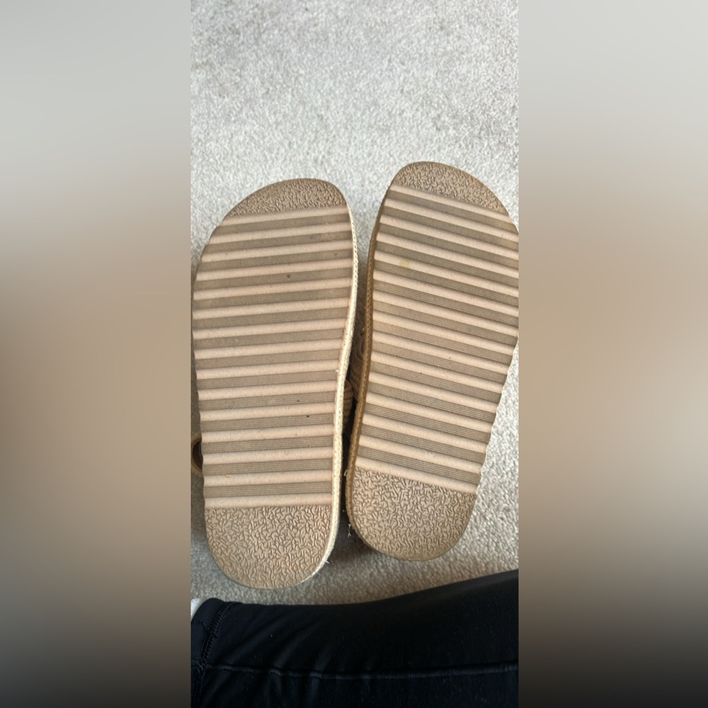 Steve Madden Beige Woven Platform Sandals - Picture 5 of 5